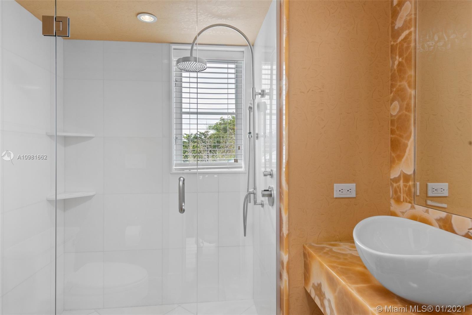 CAPE FLORIDA SUB SEC 3 - Residential