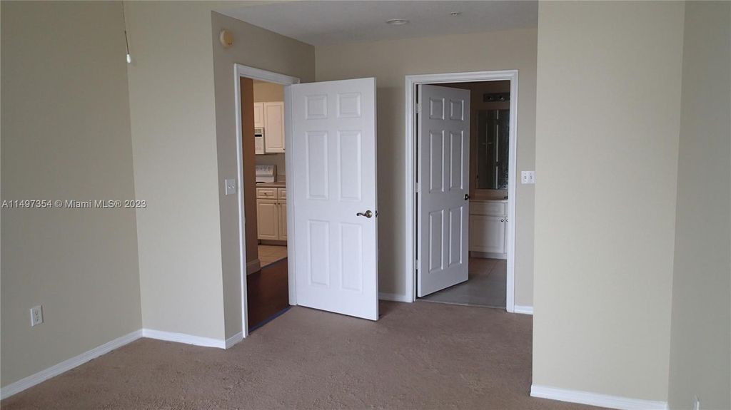 Photo of 1155 Main St #301, Jupiter, FL 33458 (MLS # A11497354)