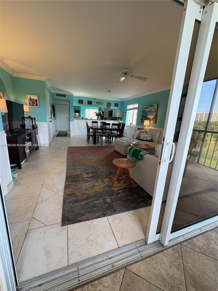 JUPITER BAY EAST CONDO - Residential