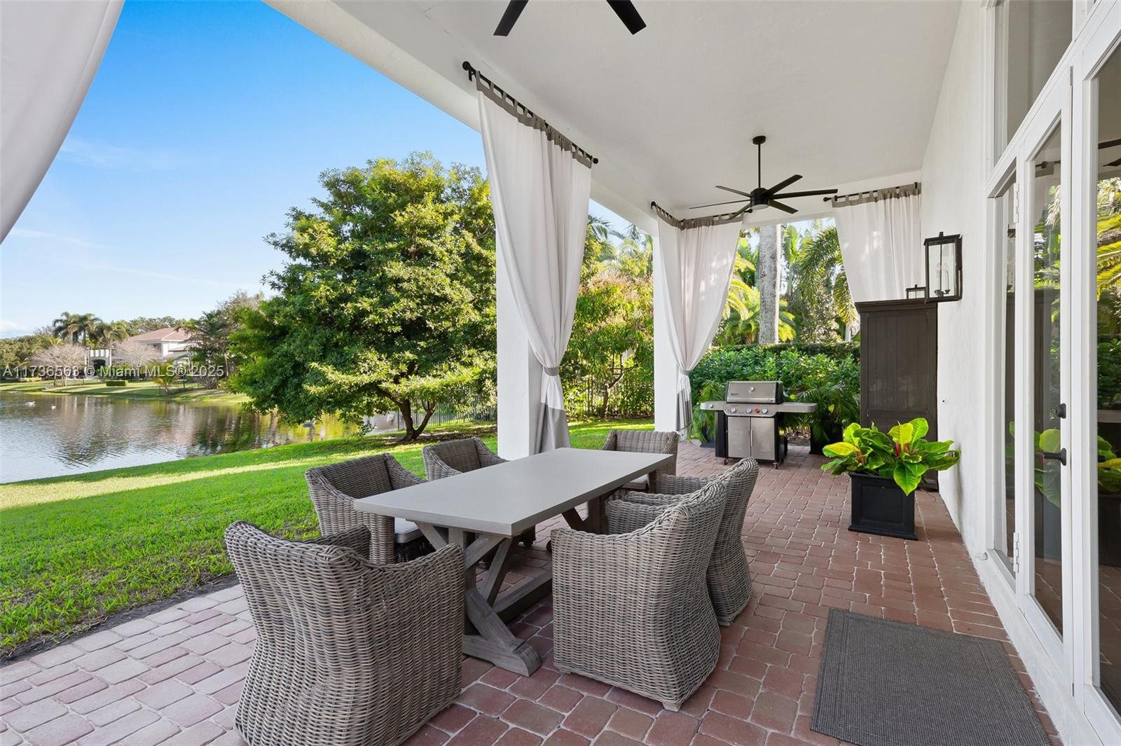 KAPOK GROVE ESTATES - Residential