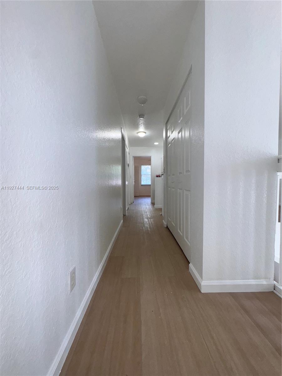 REGENCY LAKES AT COCONUT - Residential Lease