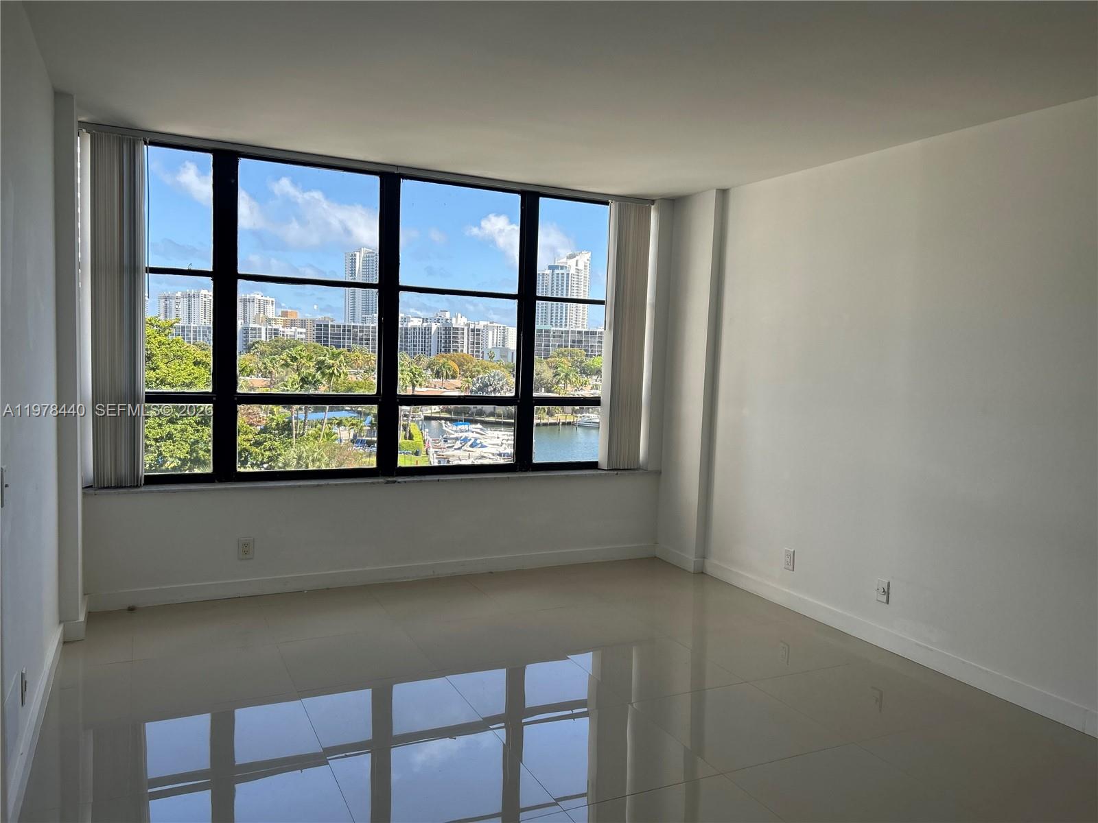 OLYMPUS CONDO PHASE - Residential