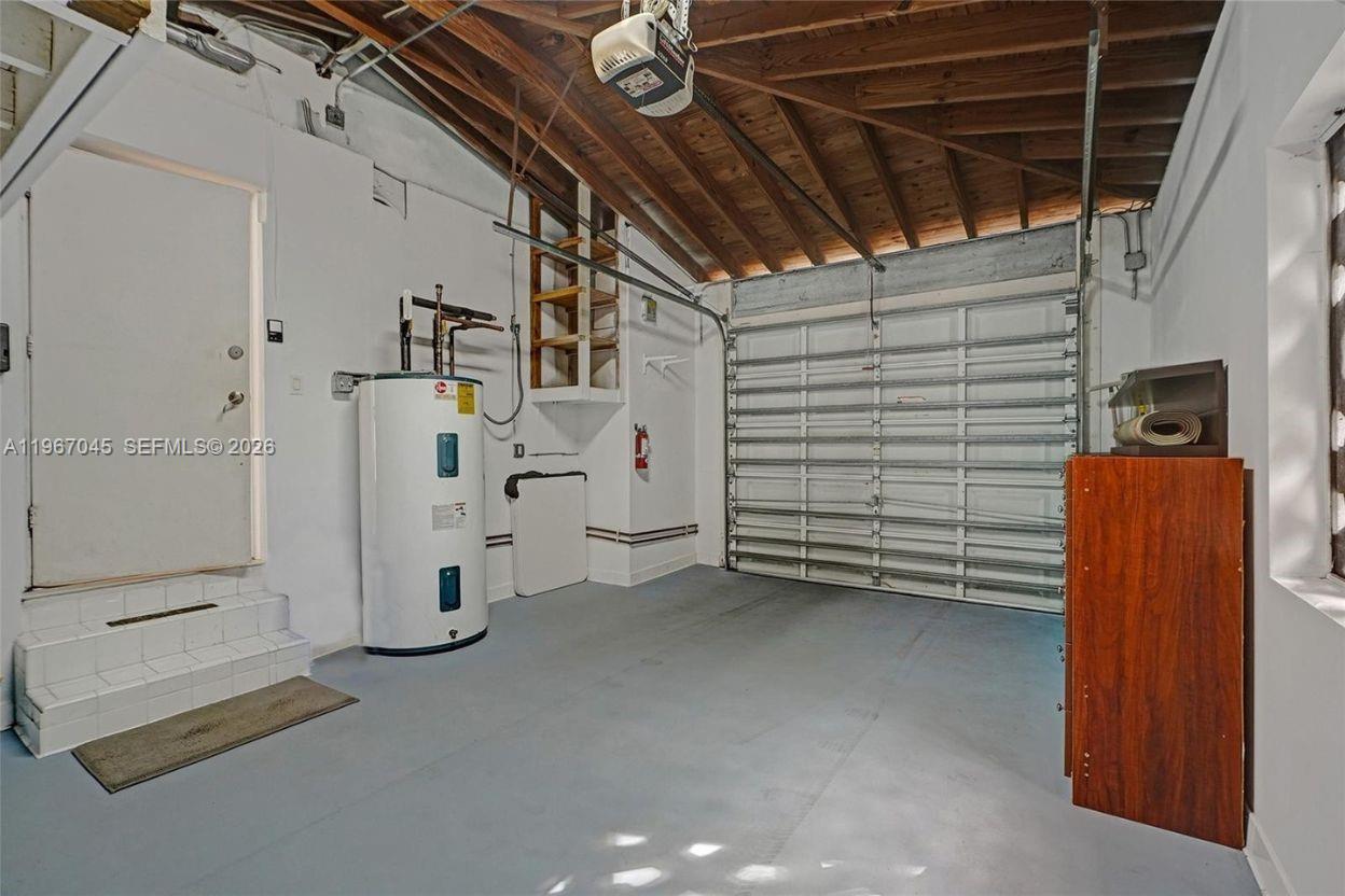 CORAL GABLES GRANADA SEC - Residential