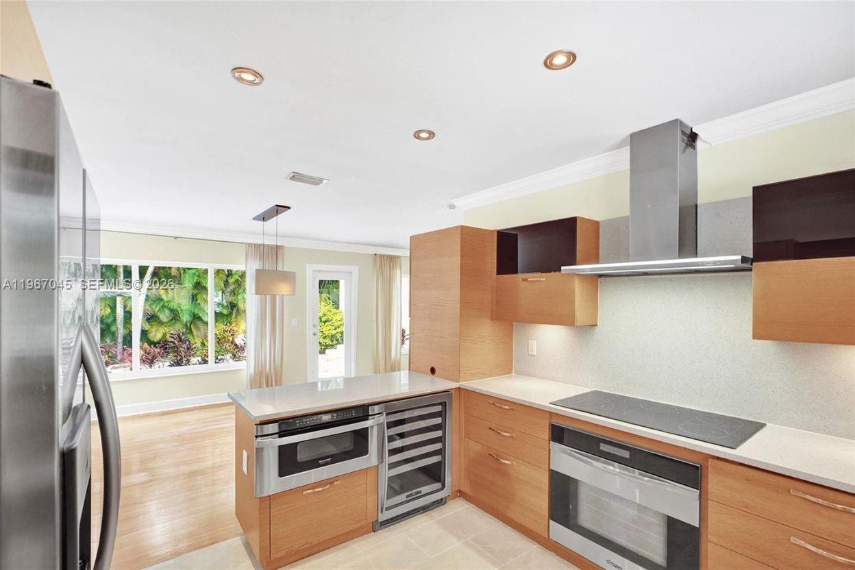 CORAL GABLES GRANADA SEC - Residential