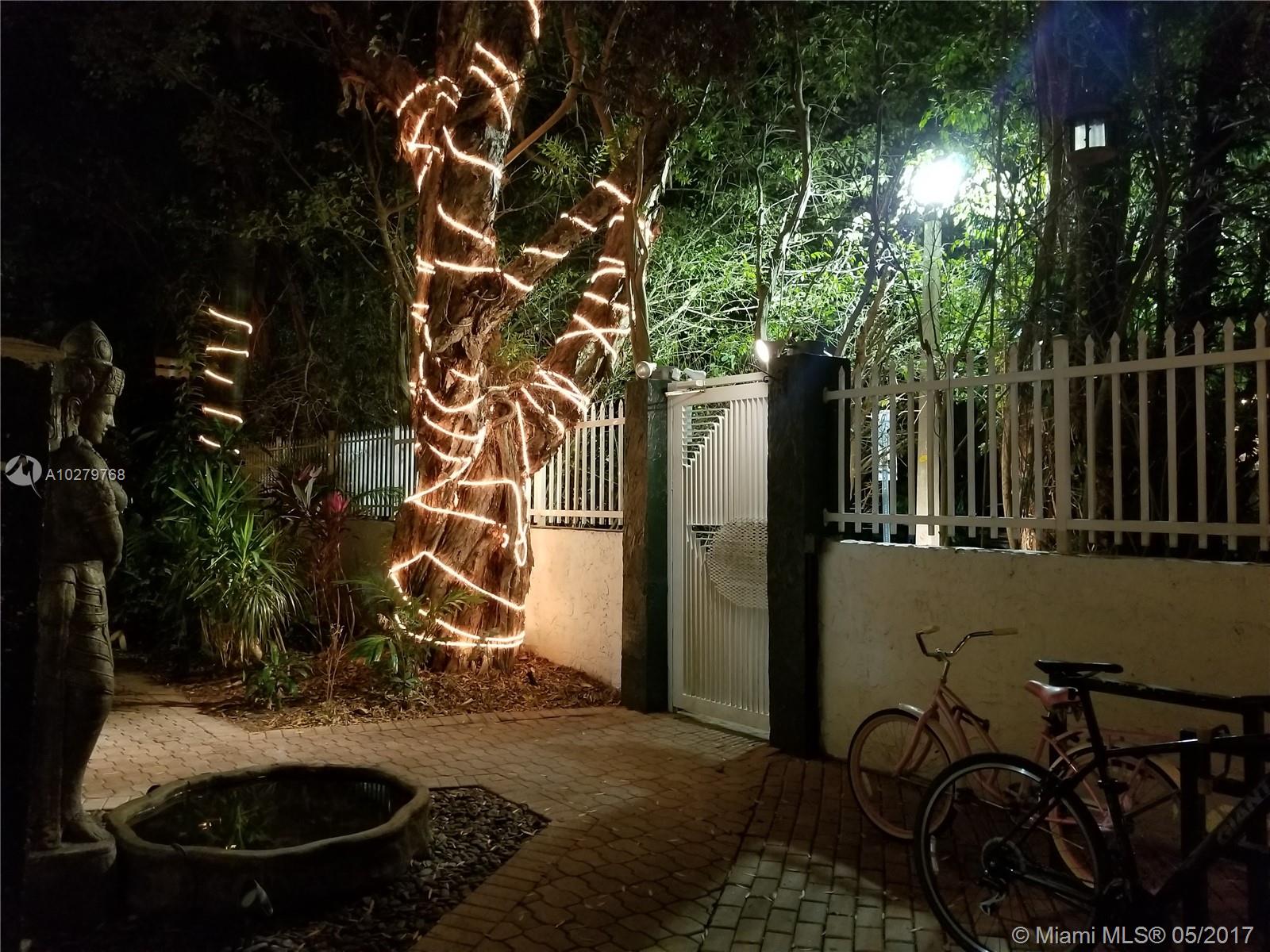 Palm View - Residential Lease