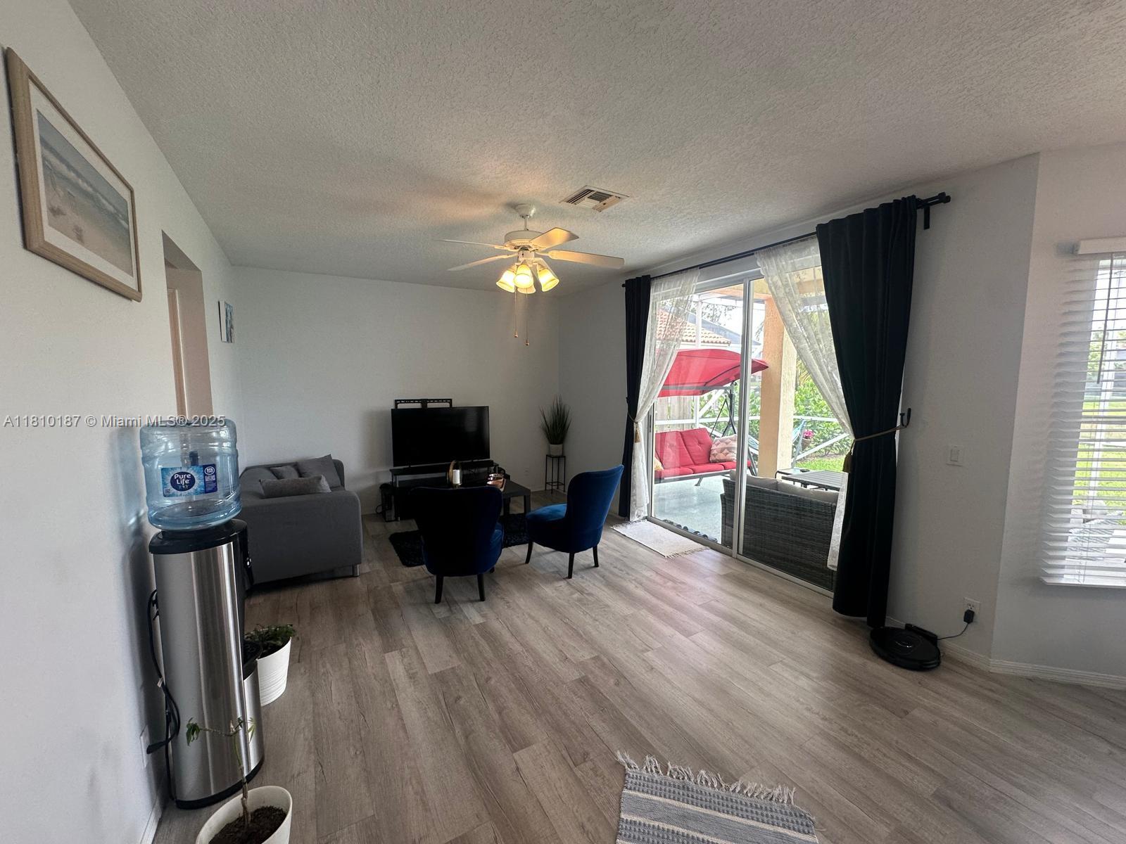 ORANGE POINT TR A - Residential Lease