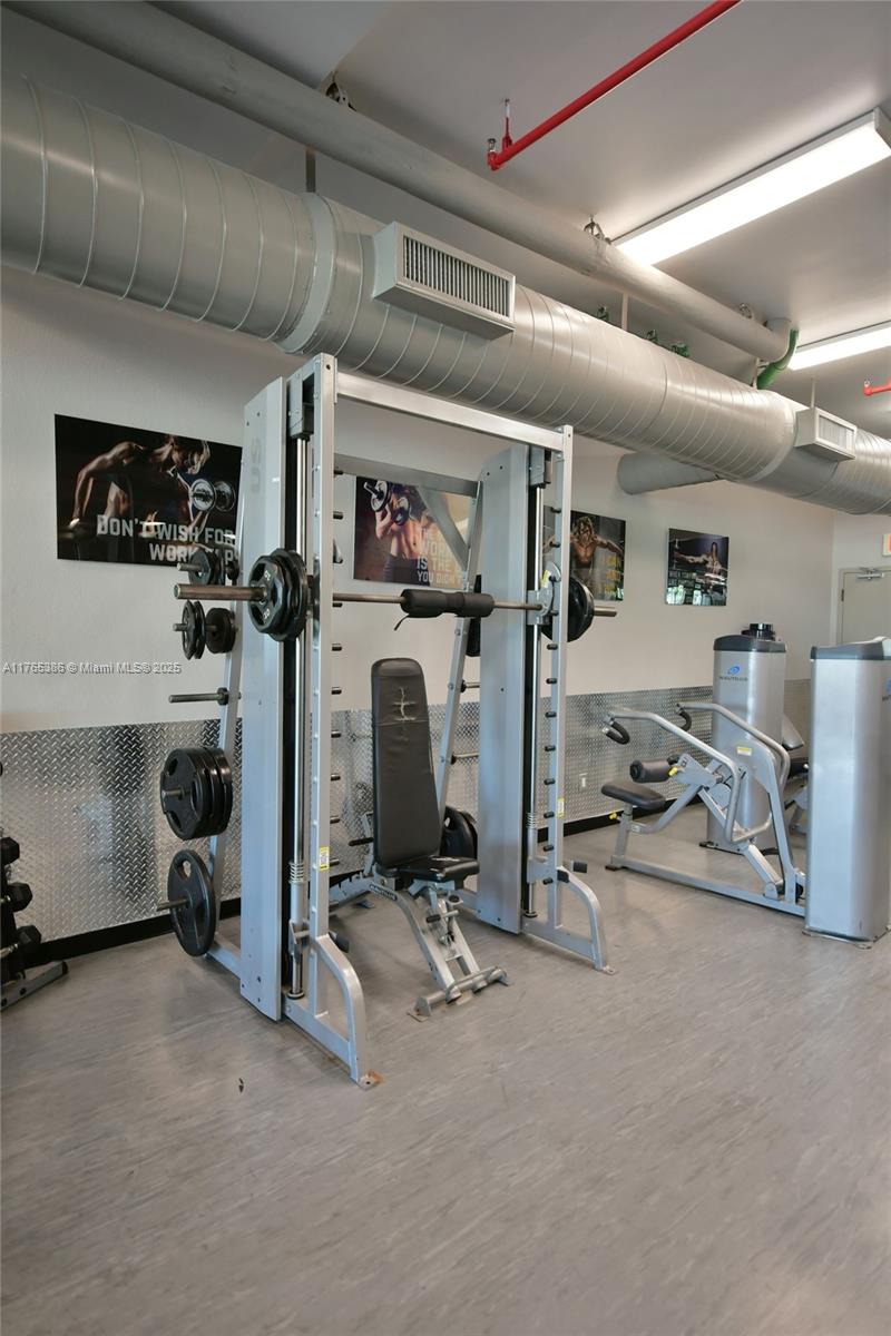 UPTOWN MARINA LOFTS CONDO - Residential