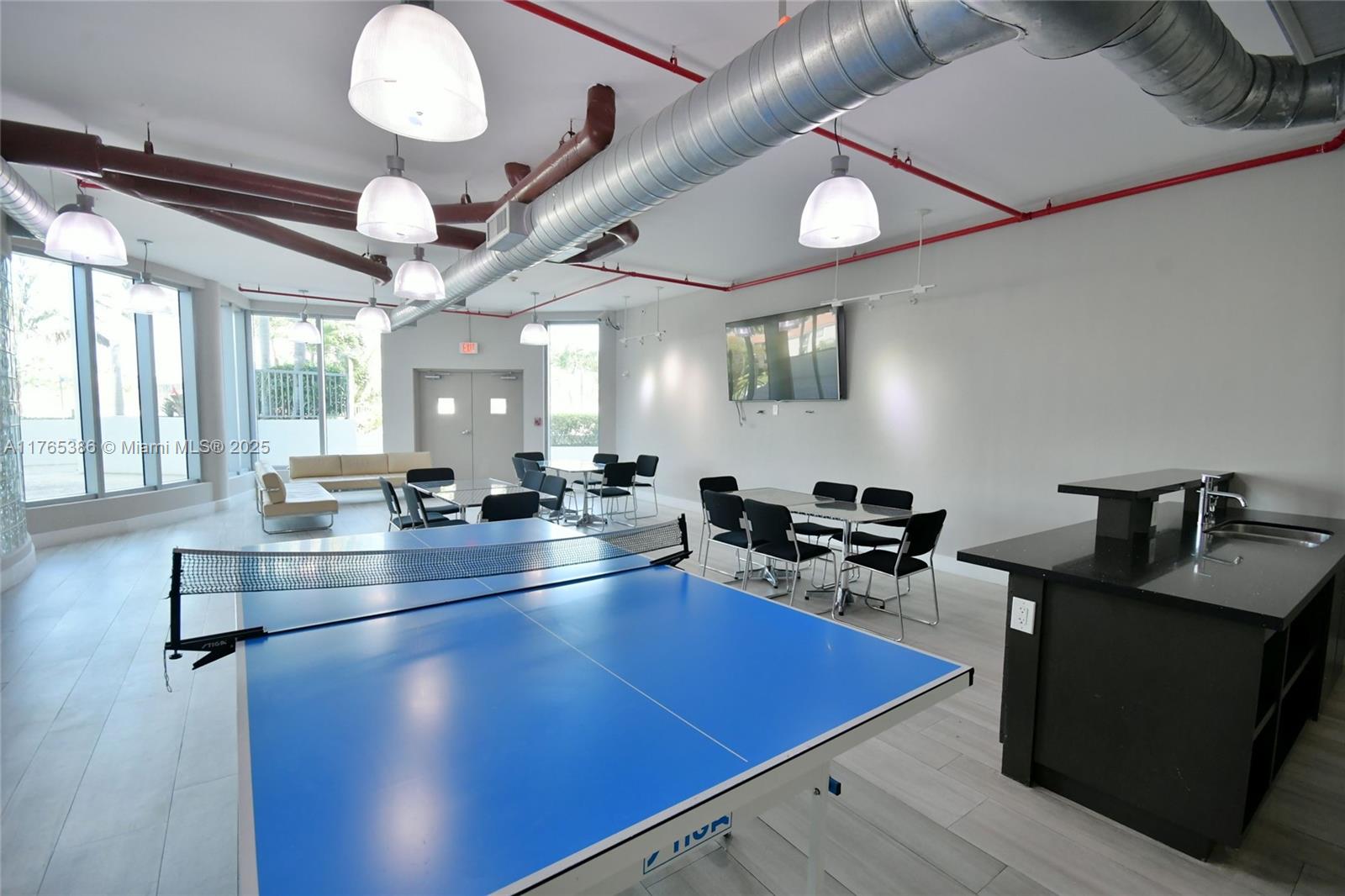 UPTOWN MARINA LOFTS CONDO - Residential