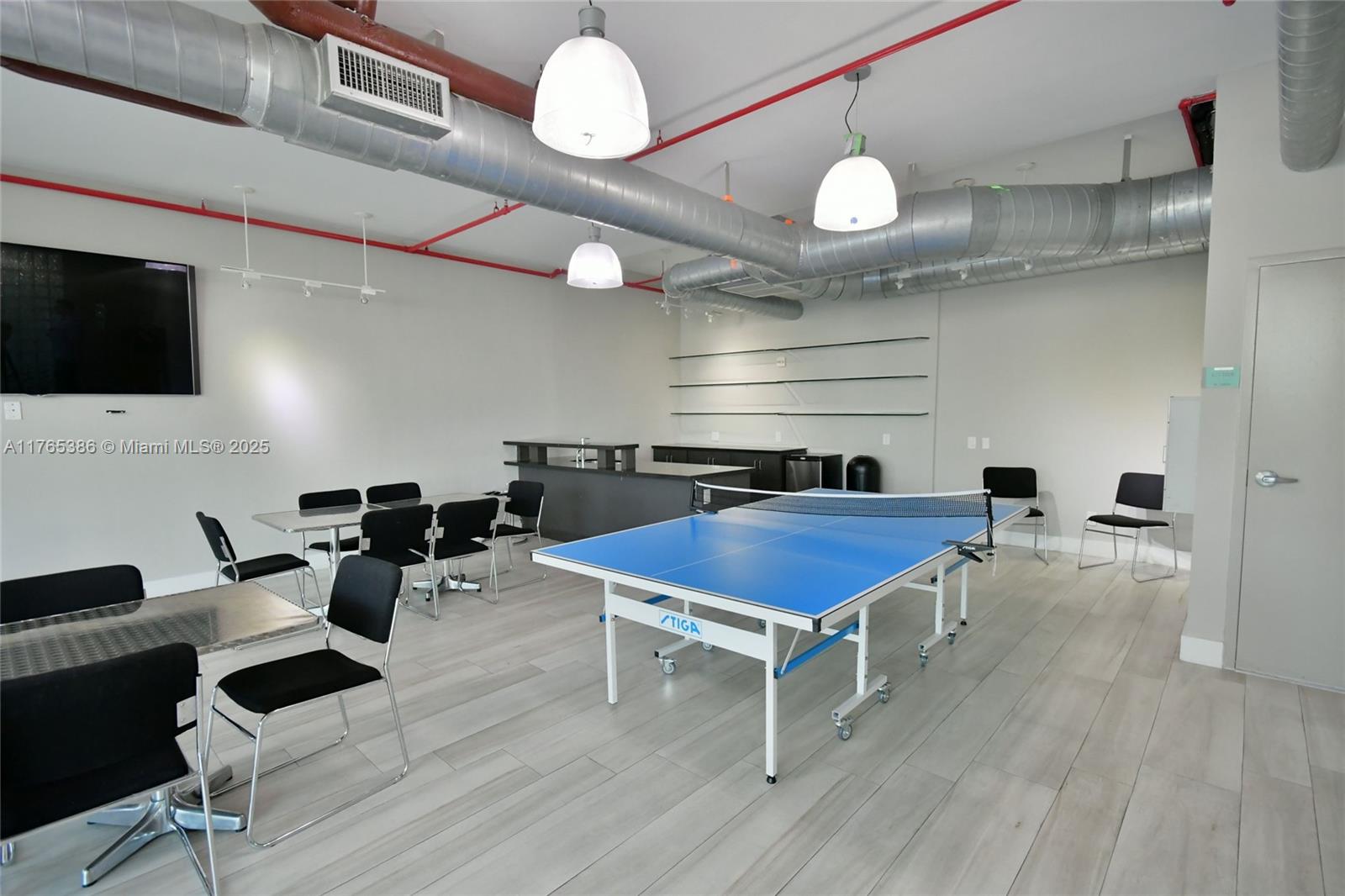 UPTOWN MARINA LOFTS CONDO - Residential