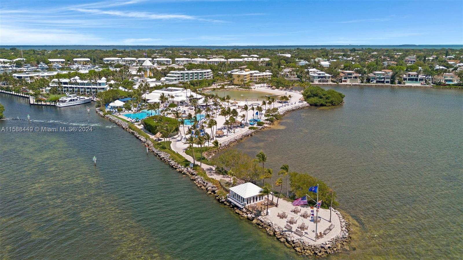 Ocean Reef Club Marina - Land
