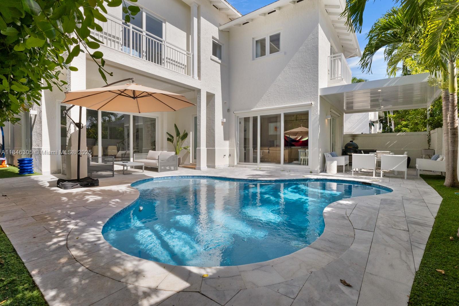 G B VILLAS - Residential Lease