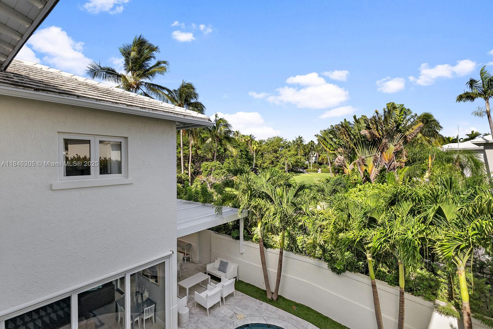 G B VILLAS - Residential Lease