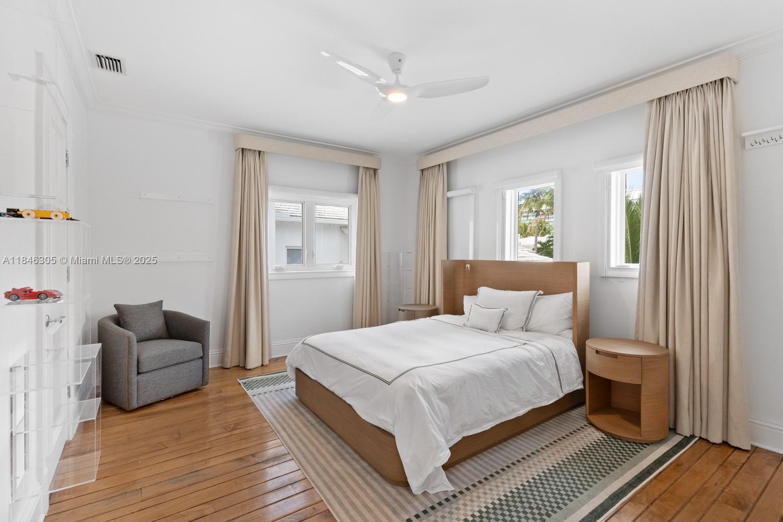 G B VILLAS - Residential Lease