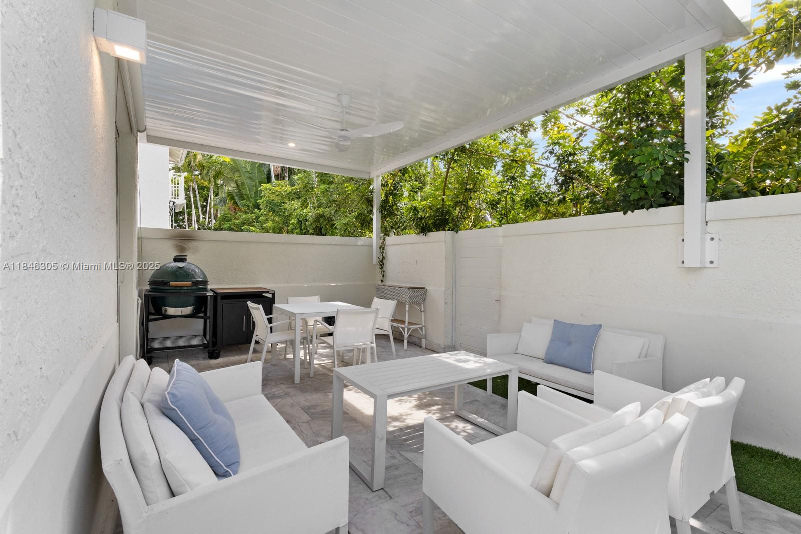 G B VILLAS - Residential Lease