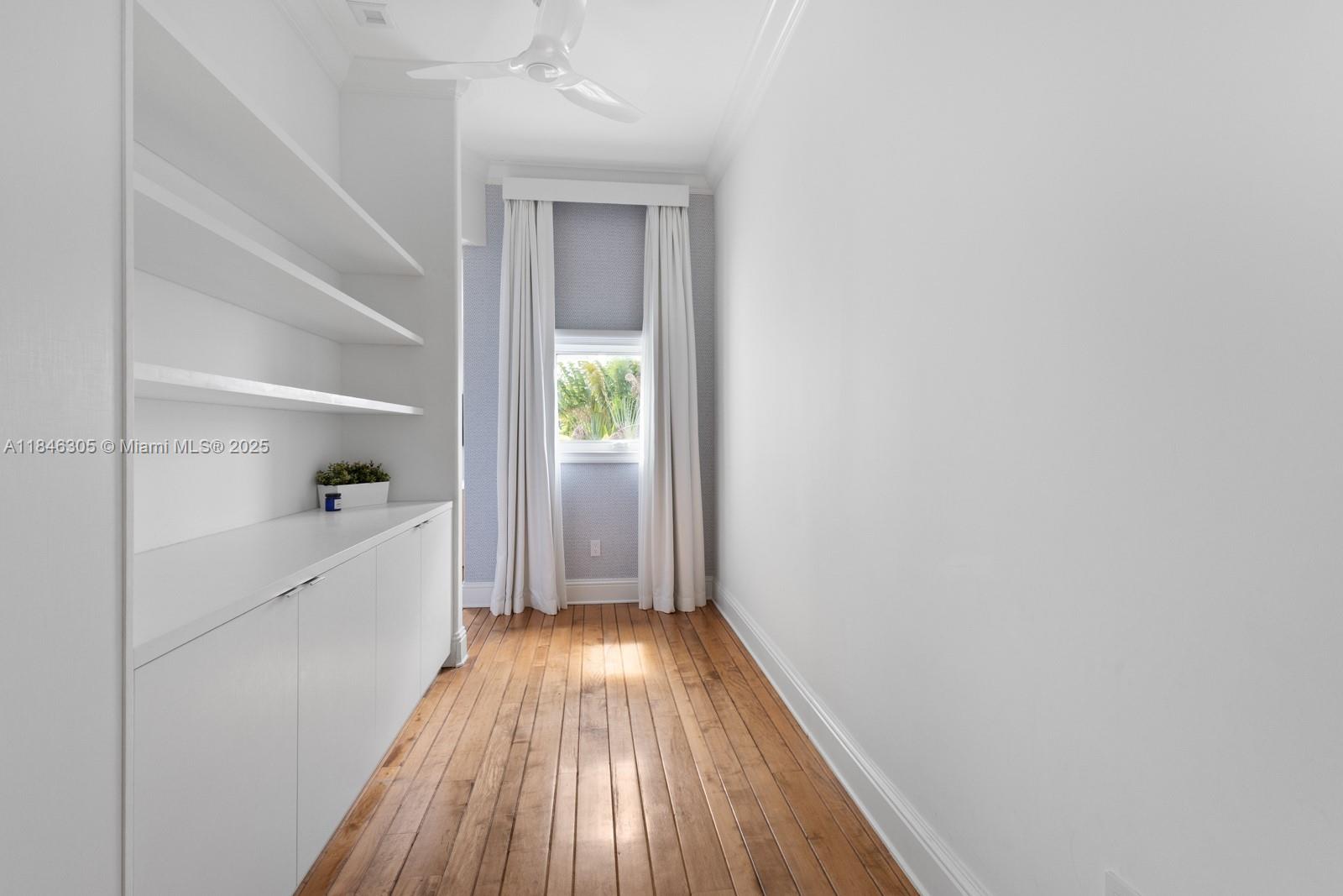 G B VILLAS - Residential Lease