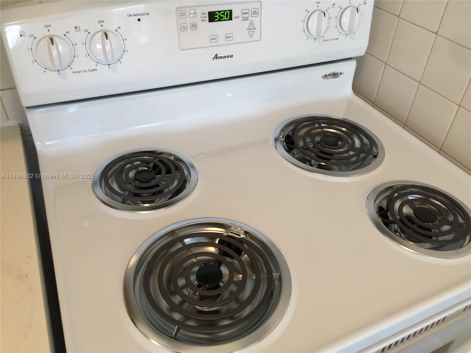BEVERLY HEIGHTS - Residential Lease