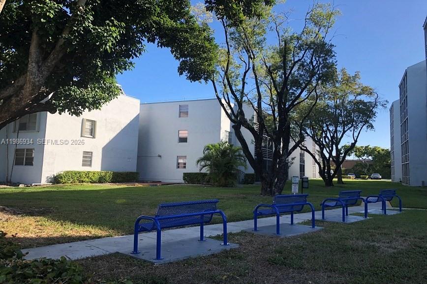 EL CONQUISTADOR NORTH CON - Residential Lease