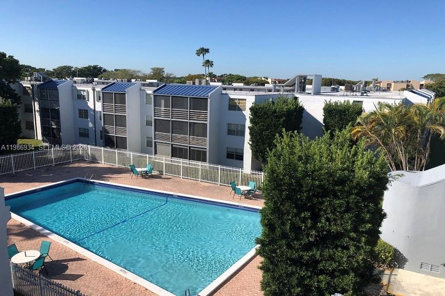 EL CONQUISTADOR NORTH CON - Residential Lease