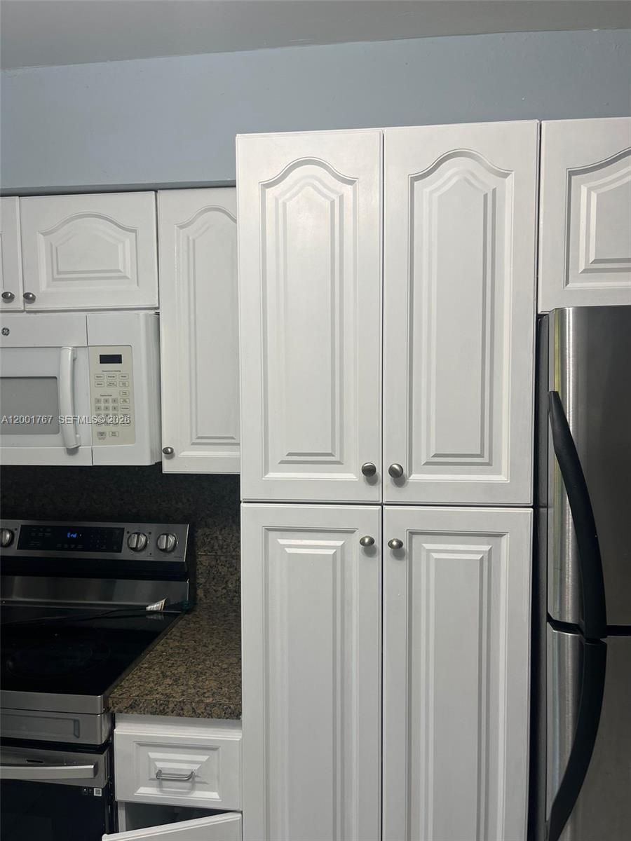 CAPE CORAL - Residential Income