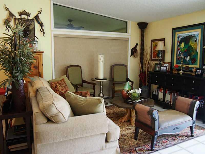 WOODGATE - Residential Lease