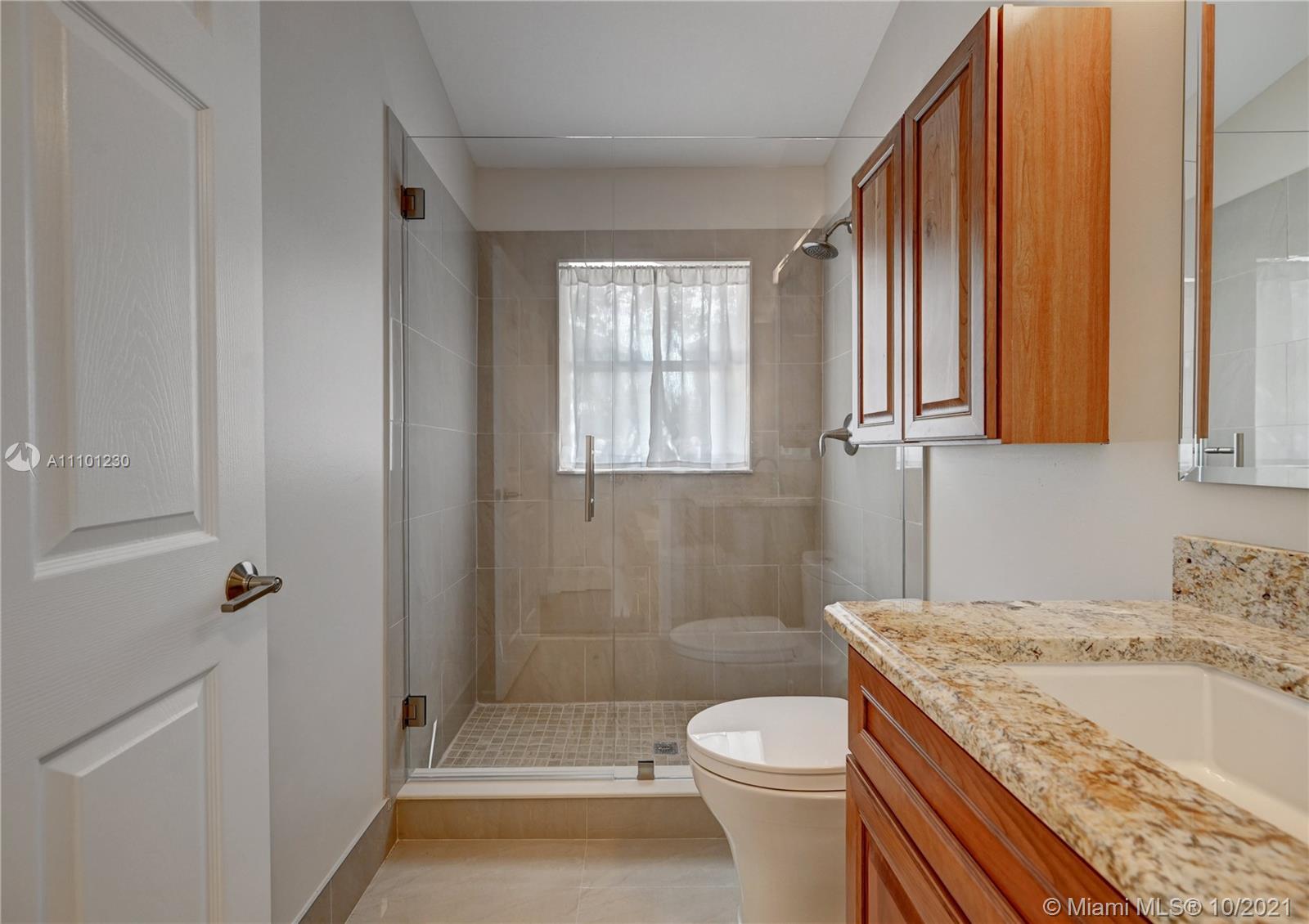 KENSINGTON - Residential