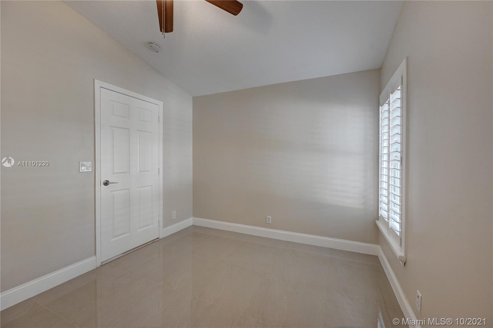 KENSINGTON - Residential