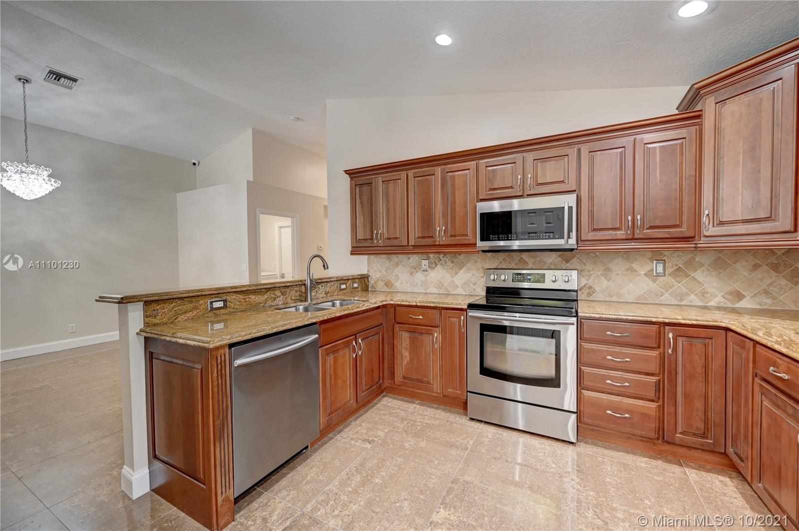 KENSINGTON - Residential