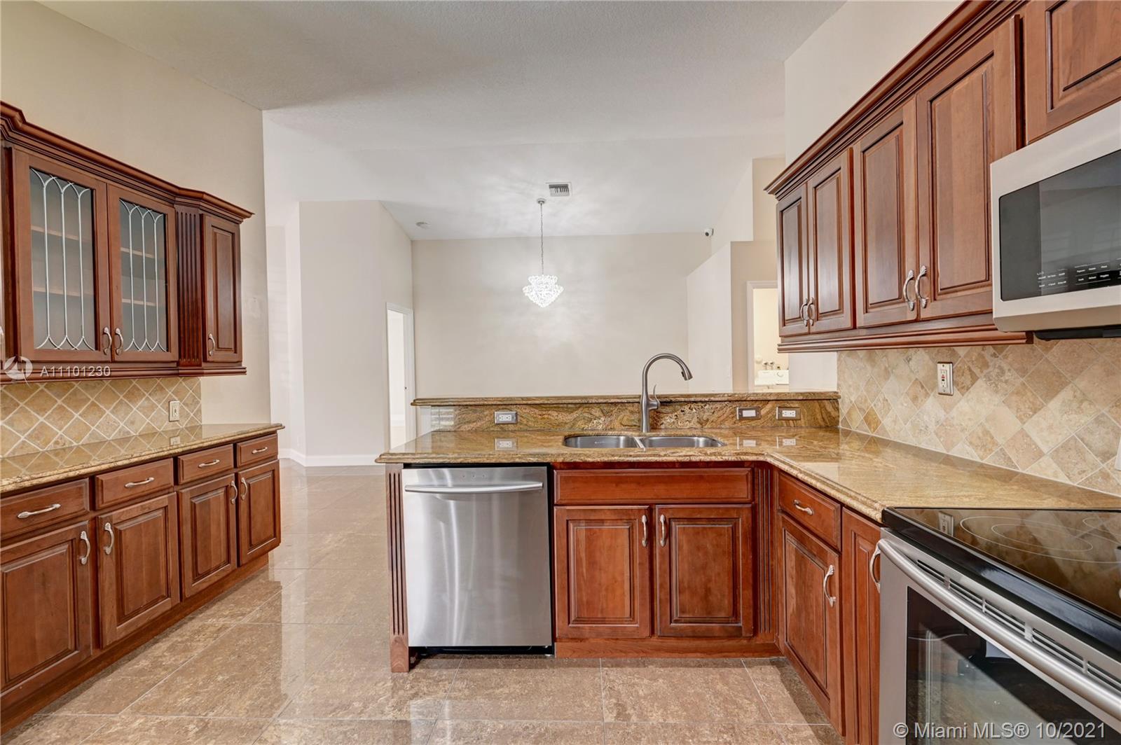 KENSINGTON - Residential