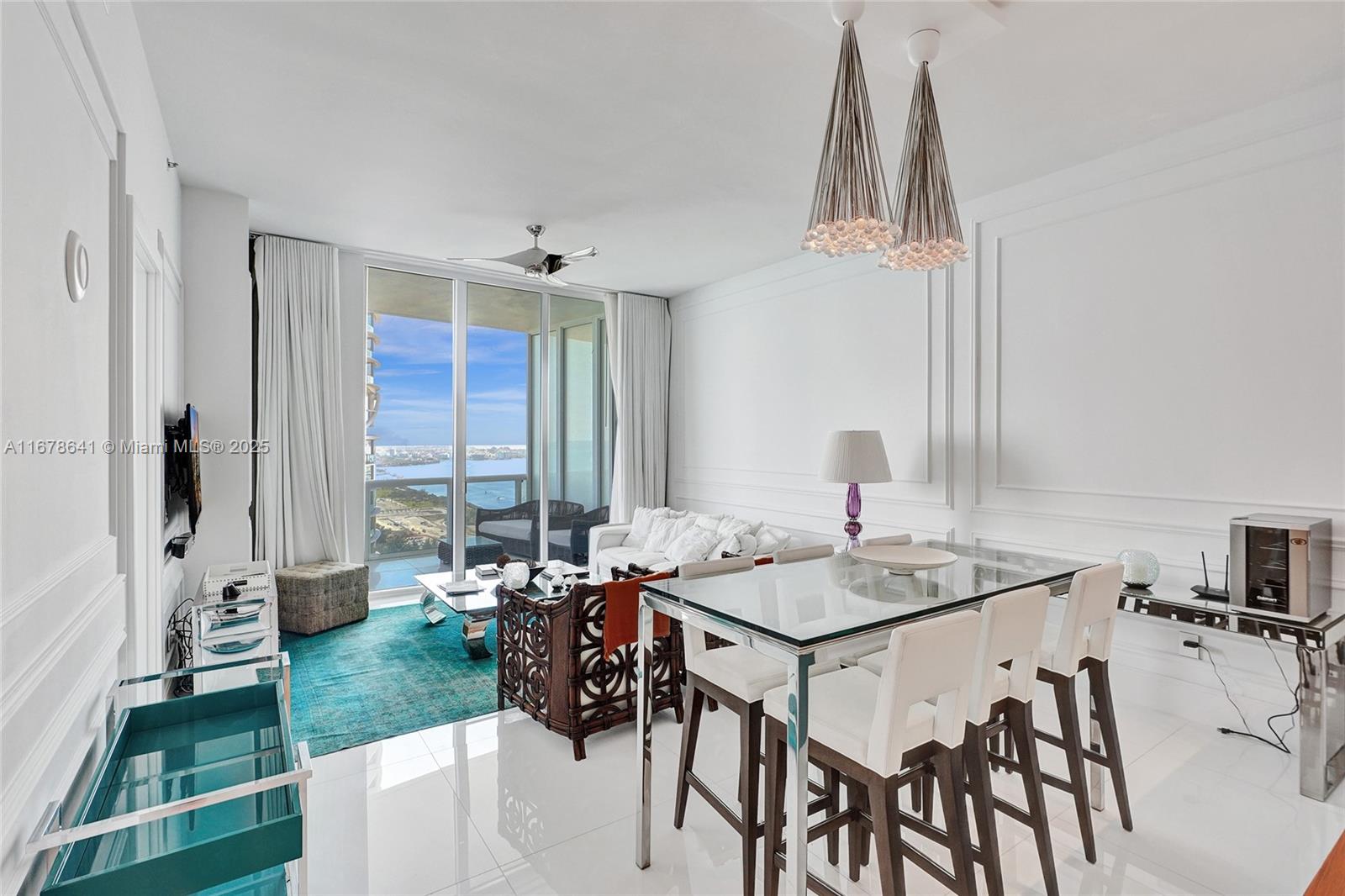 TDR TOWER III CONDO - Residential