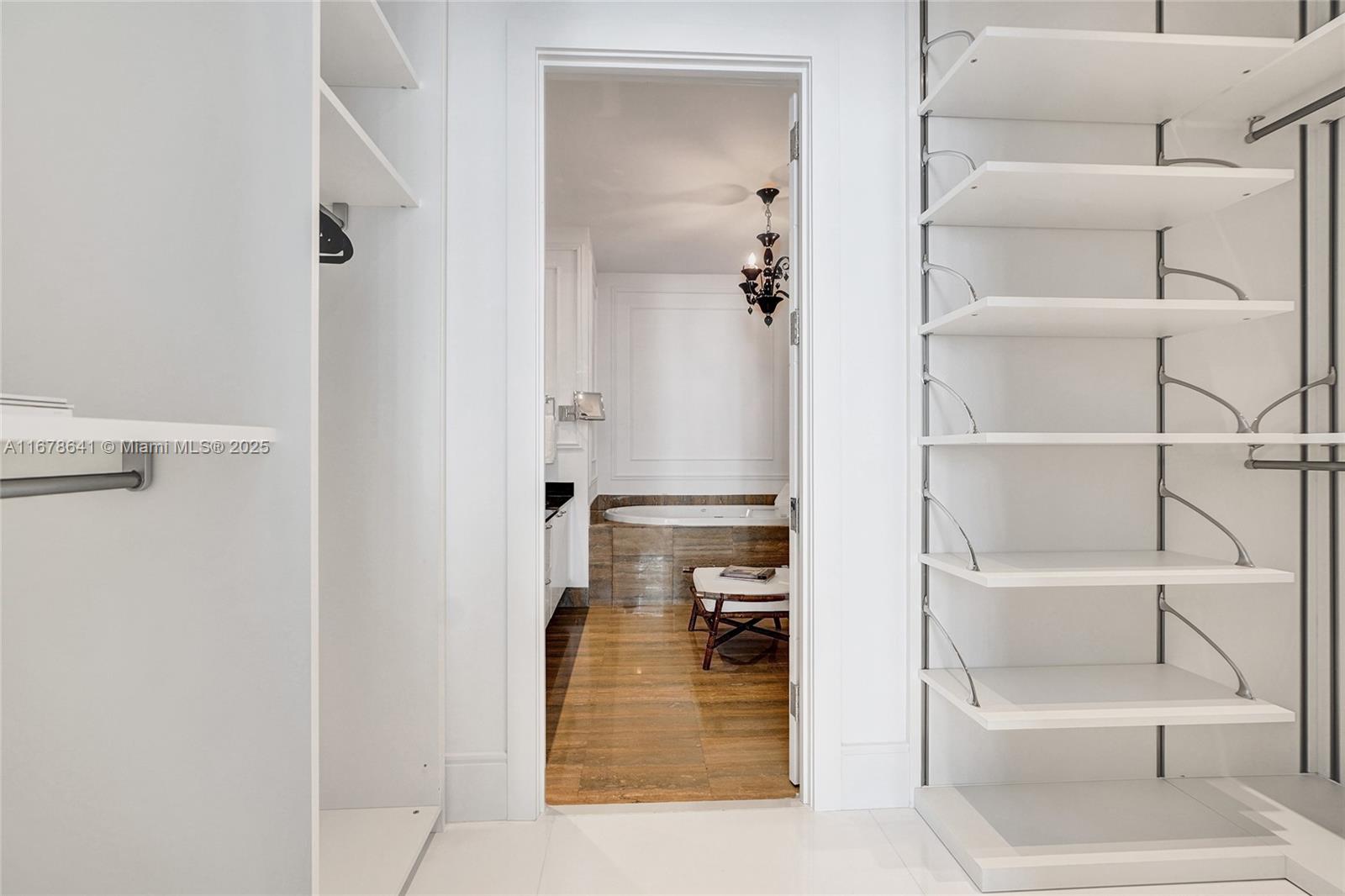 TDR TOWER III CONDO - Residential