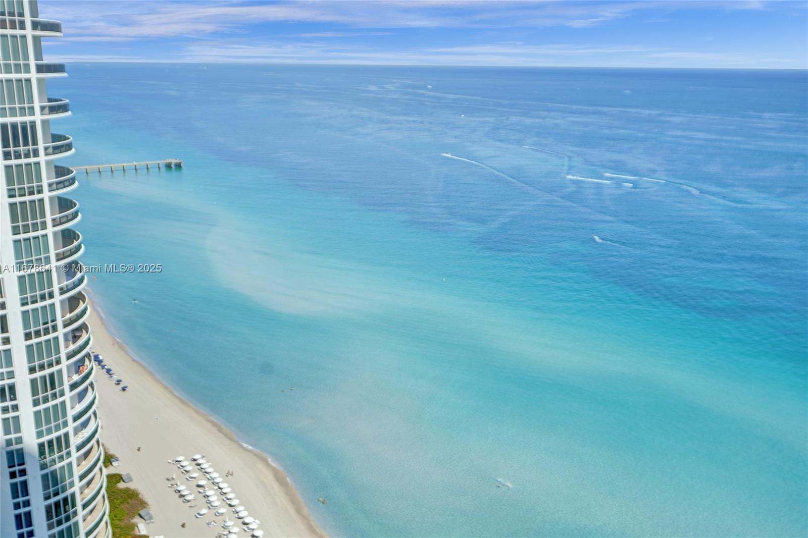 TDR TOWER III CONDO - Residential