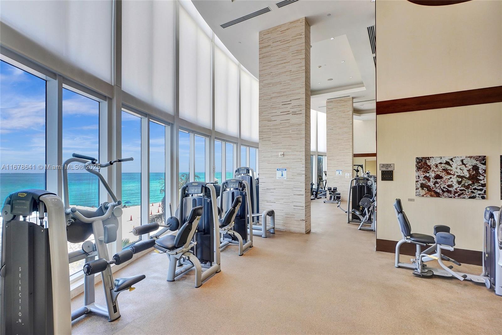 TDR TOWER III CONDO - Residential