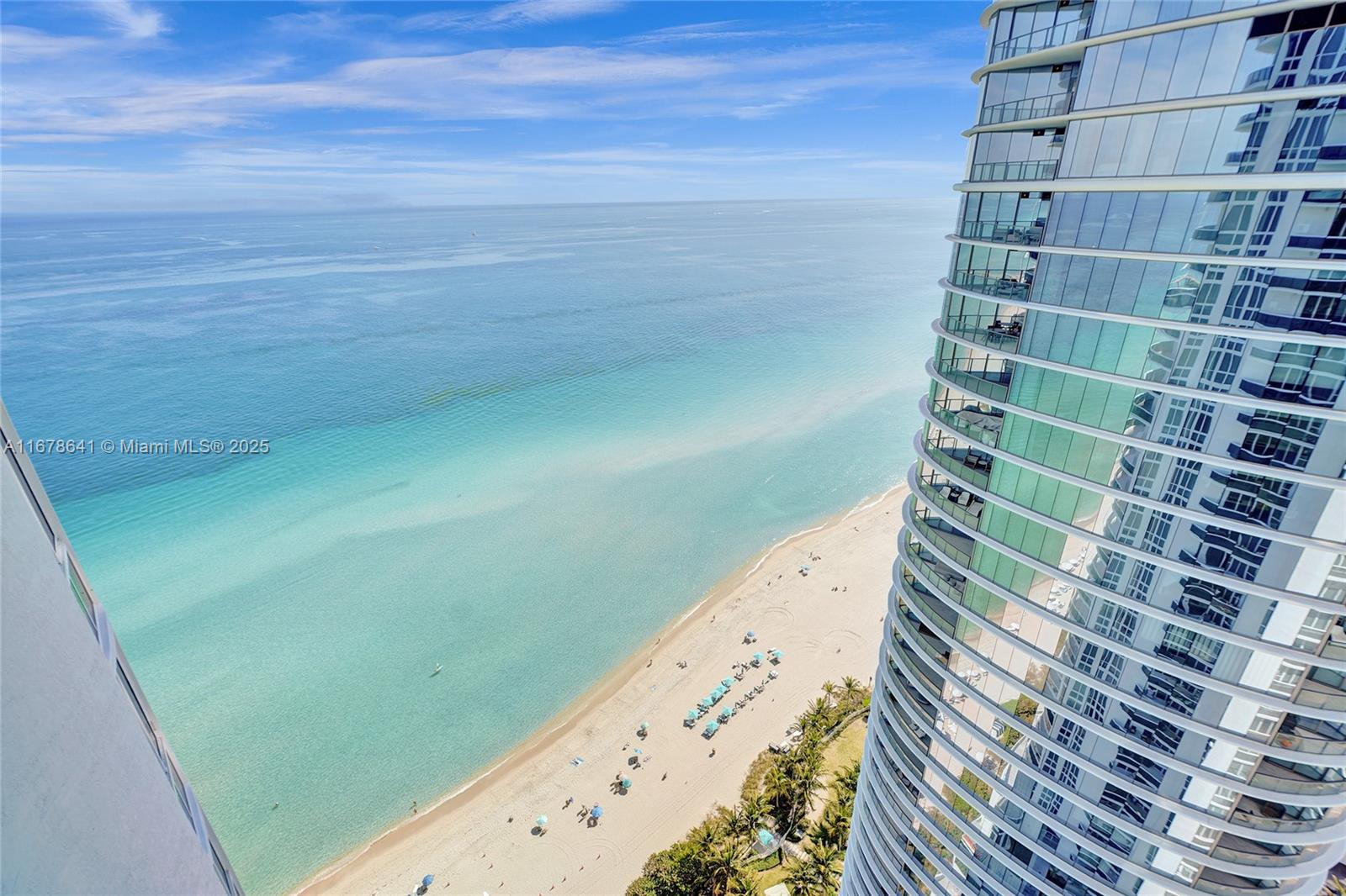 TDR TOWER III CONDO - Residential