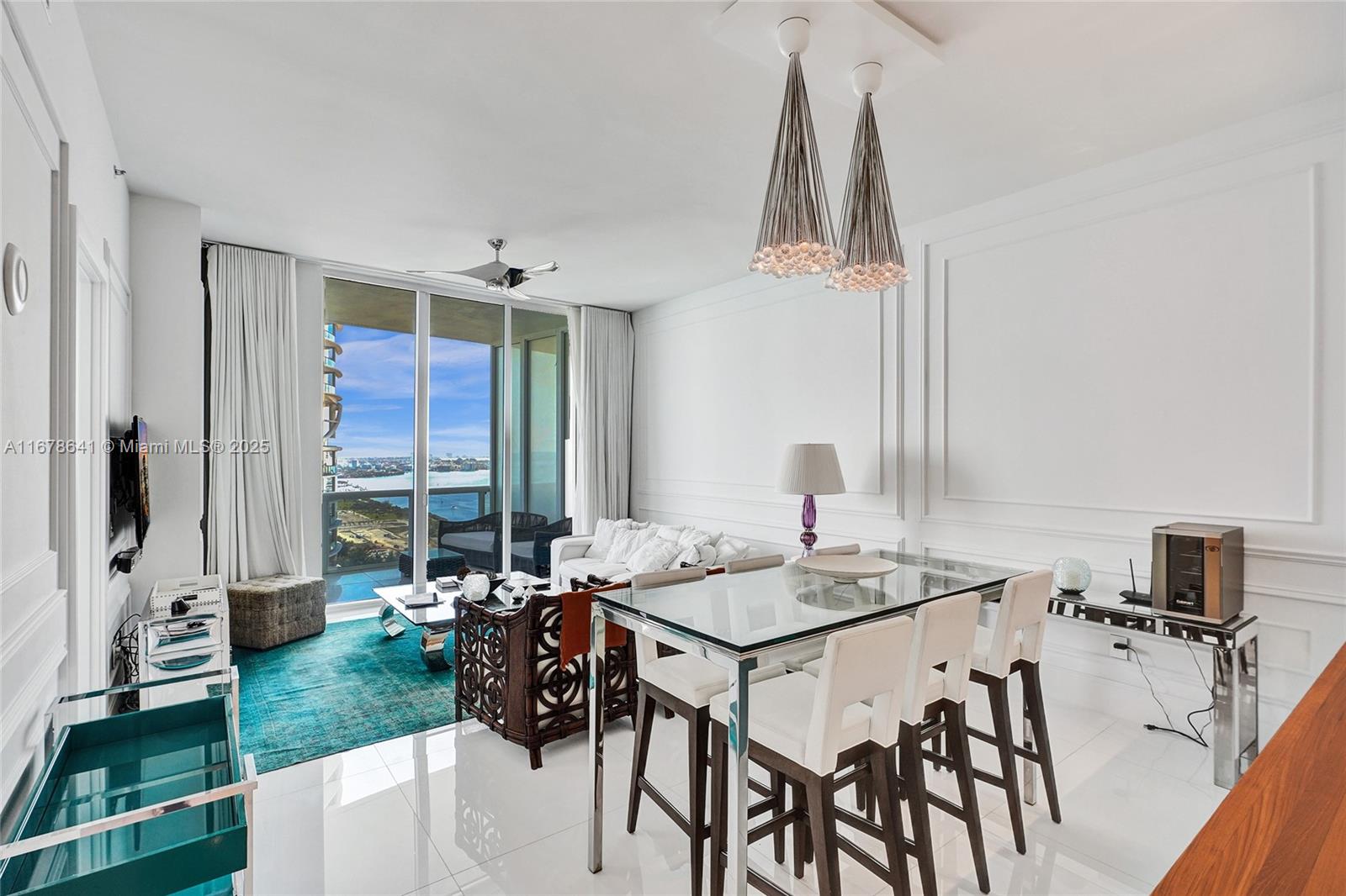 TDR TOWER III CONDO - Residential