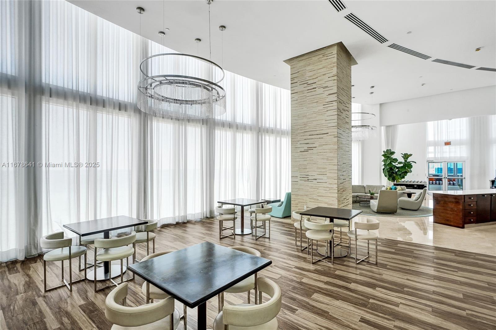 TDR TOWER III CONDO - Residential