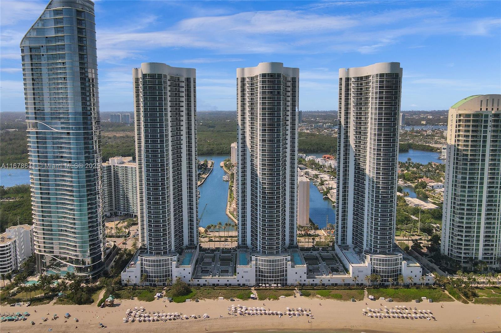 15811 Collins Ave 3302
