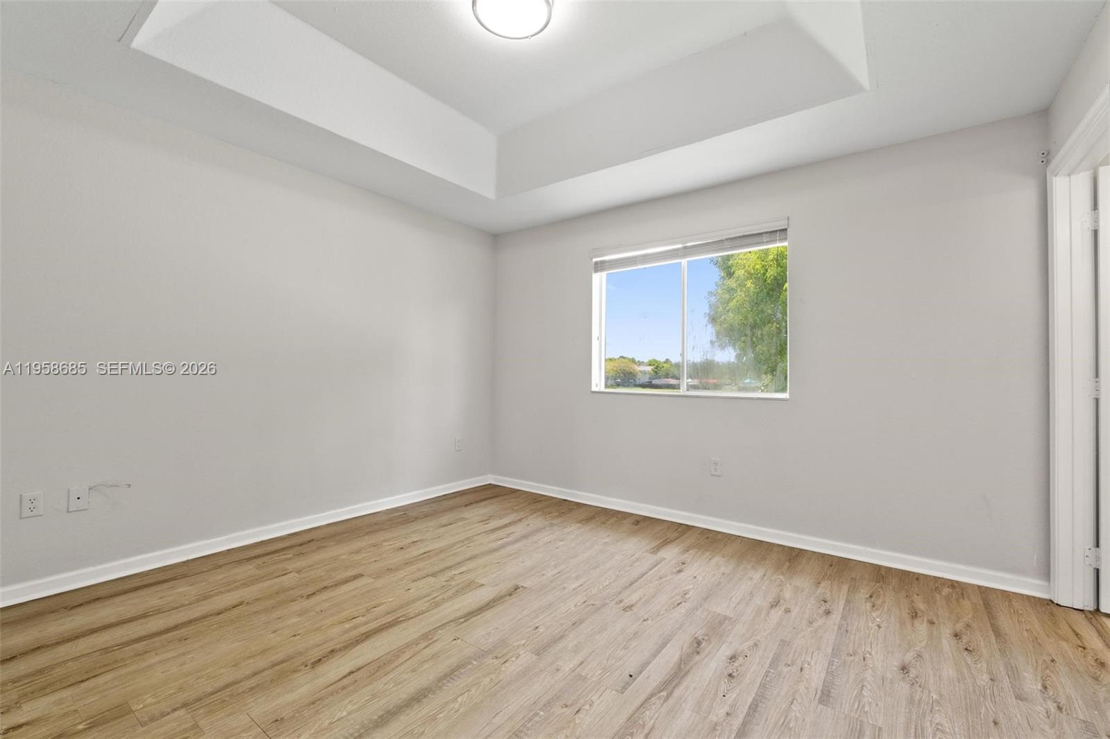 SHOMA TOWNHOMES AT KEYSCO - Residential Lease