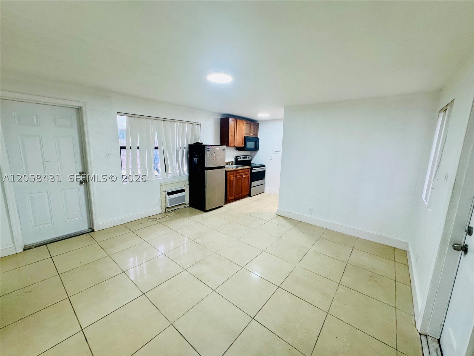 536 SW 6th Ter