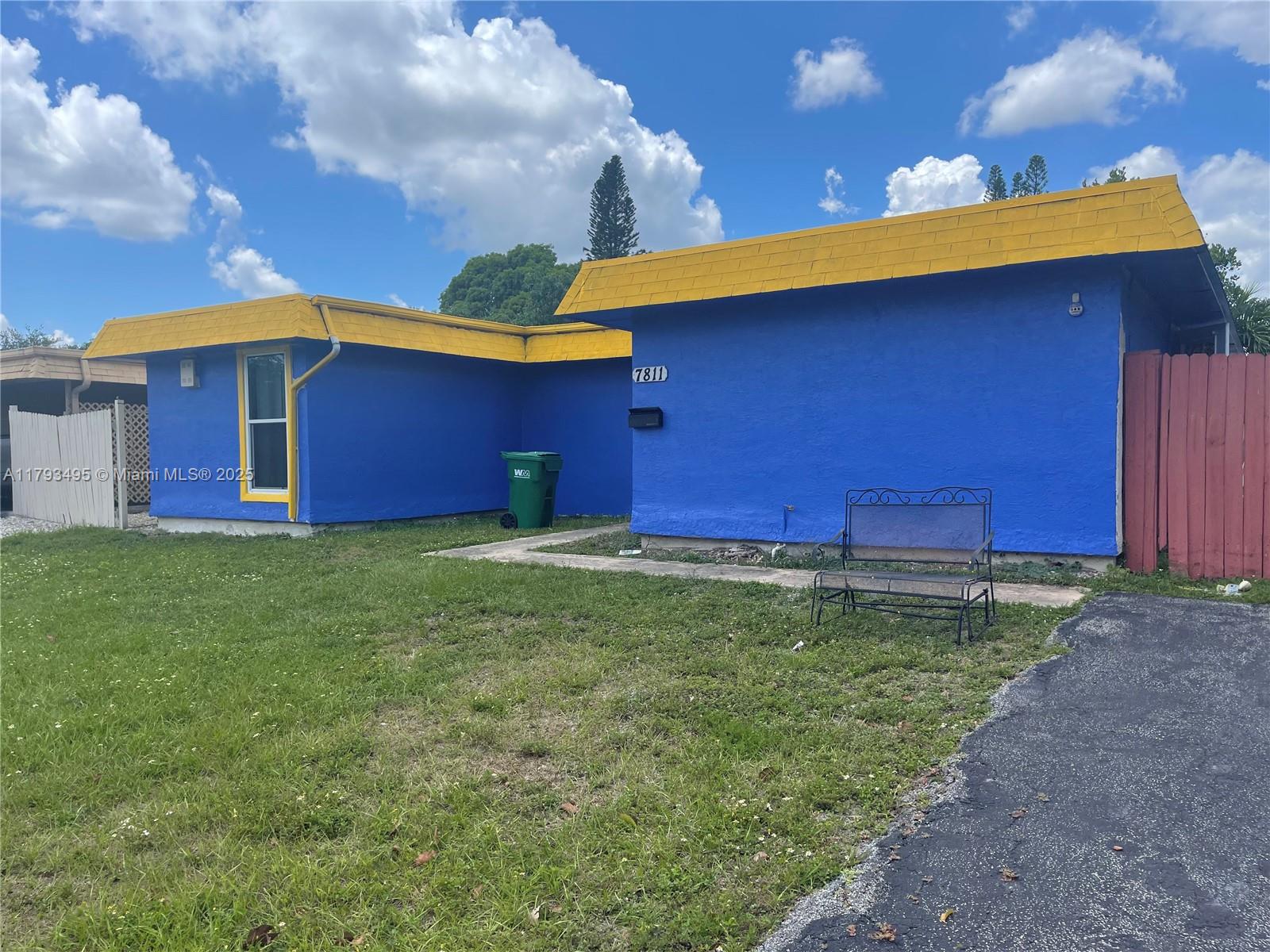 Rental Property at 7811 Nw 66th Ter 7811, Tamarac, Broward County, Florida - Bedrooms: 2 
Bathrooms: 1  - $2,800 MO.