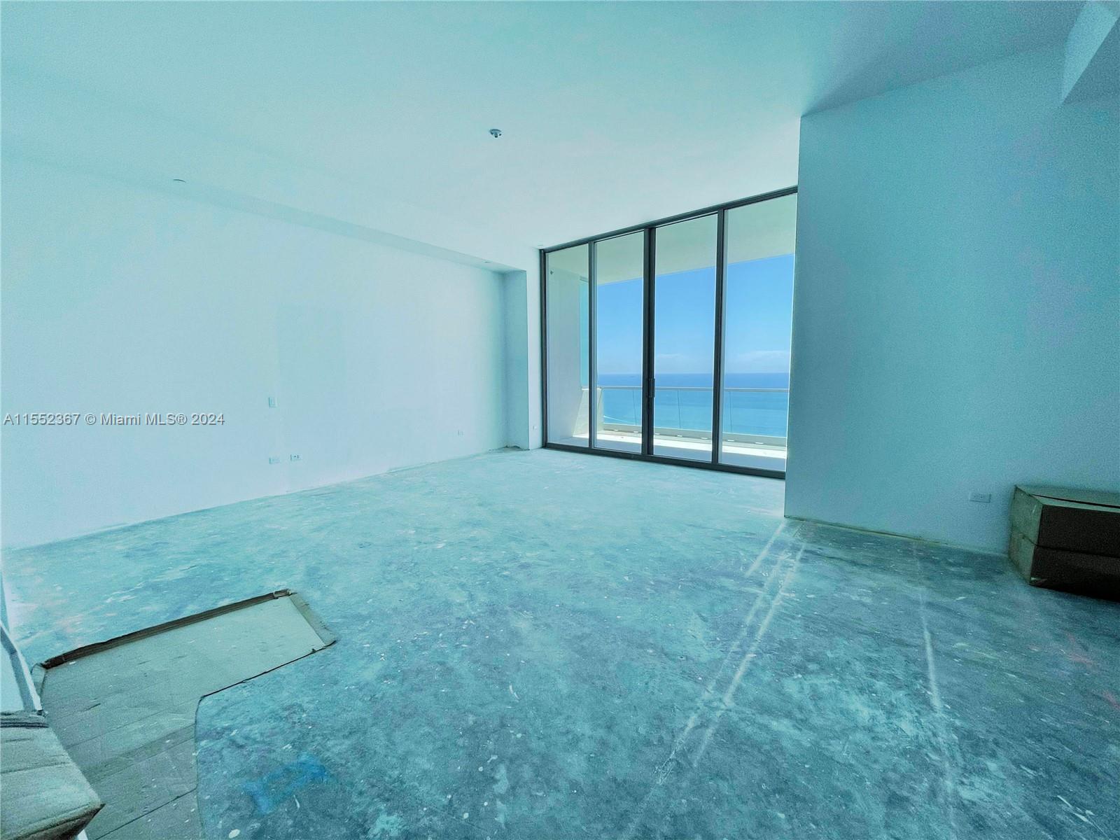 Turnberry Ocean Club - Residential
