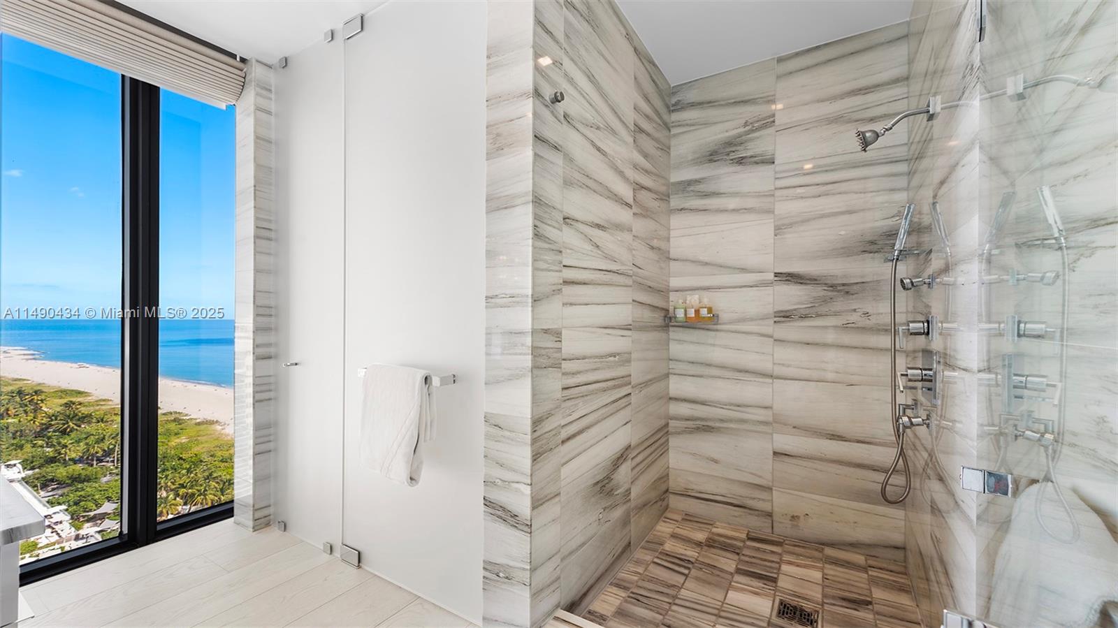 2201 COLLINS AVE CONDO - Residential Lease