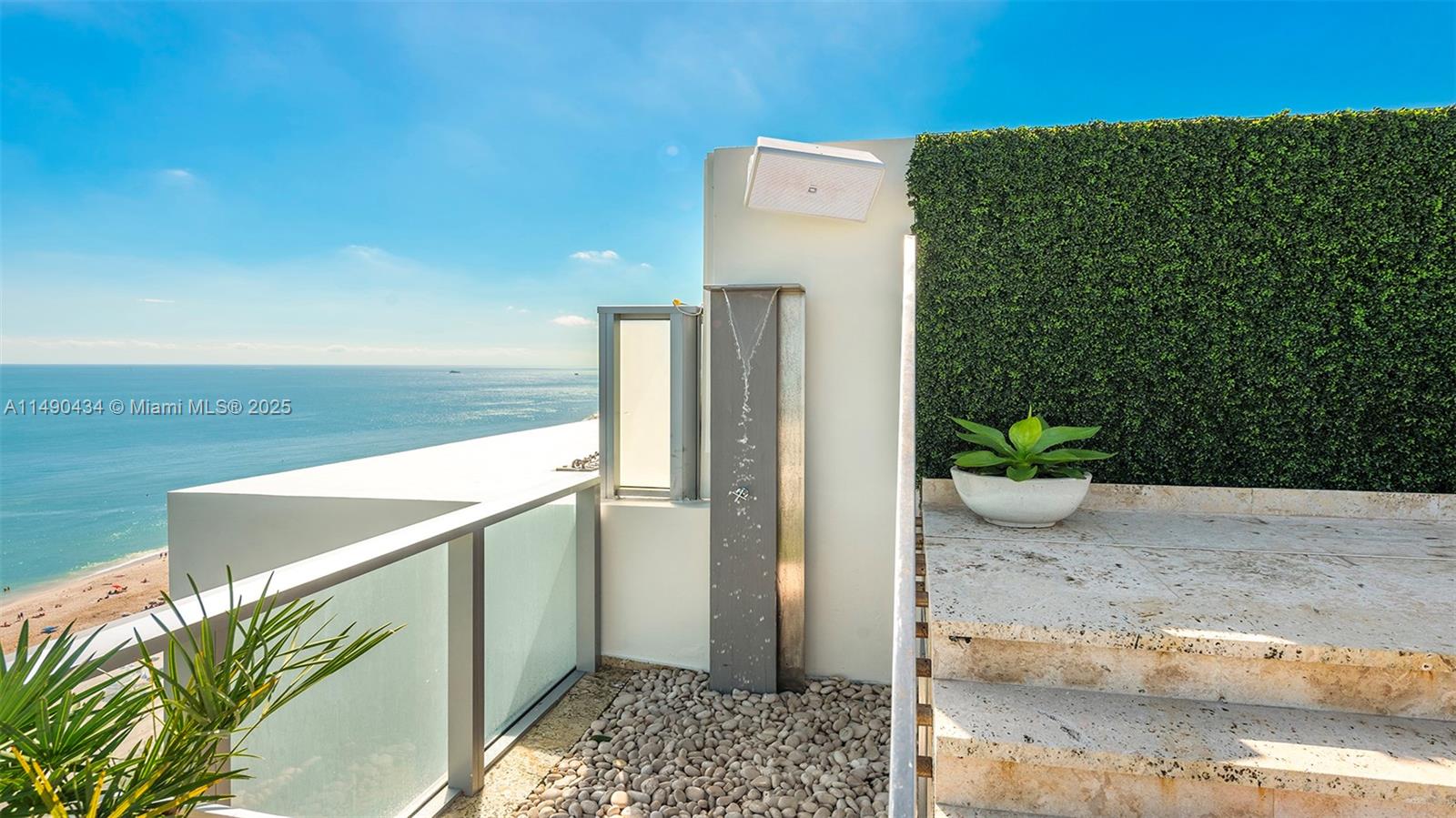 2201 COLLINS AVE CONDO - Residential Lease