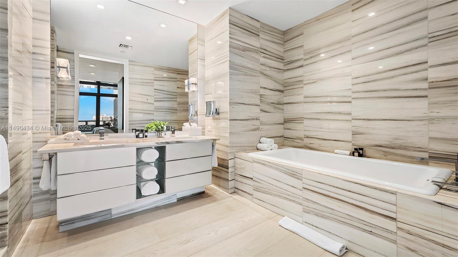 2201 COLLINS AVE CONDO - Residential Lease