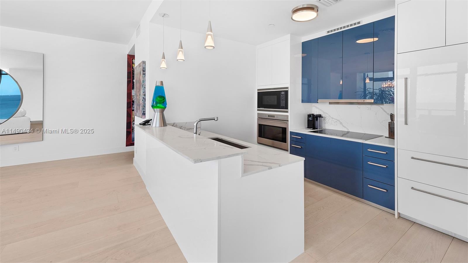 2201 COLLINS AVE CONDO - Residential Lease