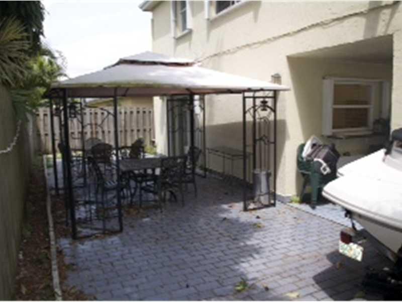 AMARETTO - Residential Lease