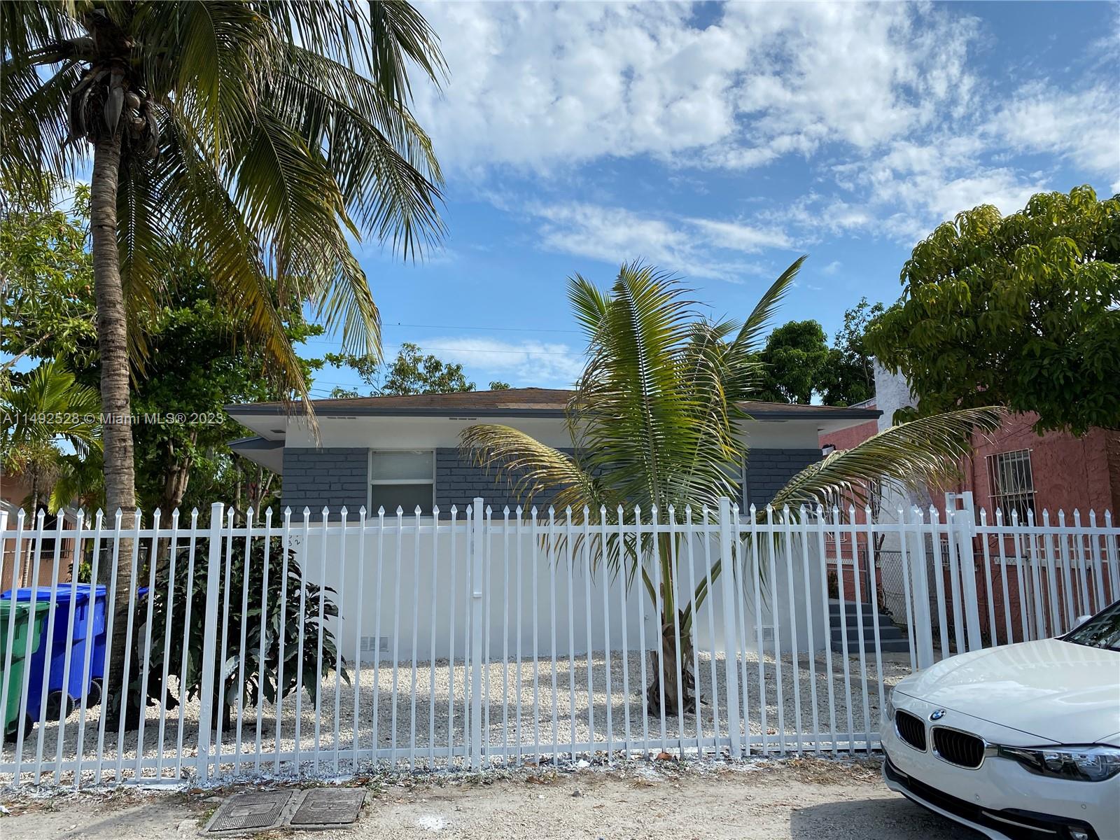 BONNA BELLA PLACE - Residential Lease