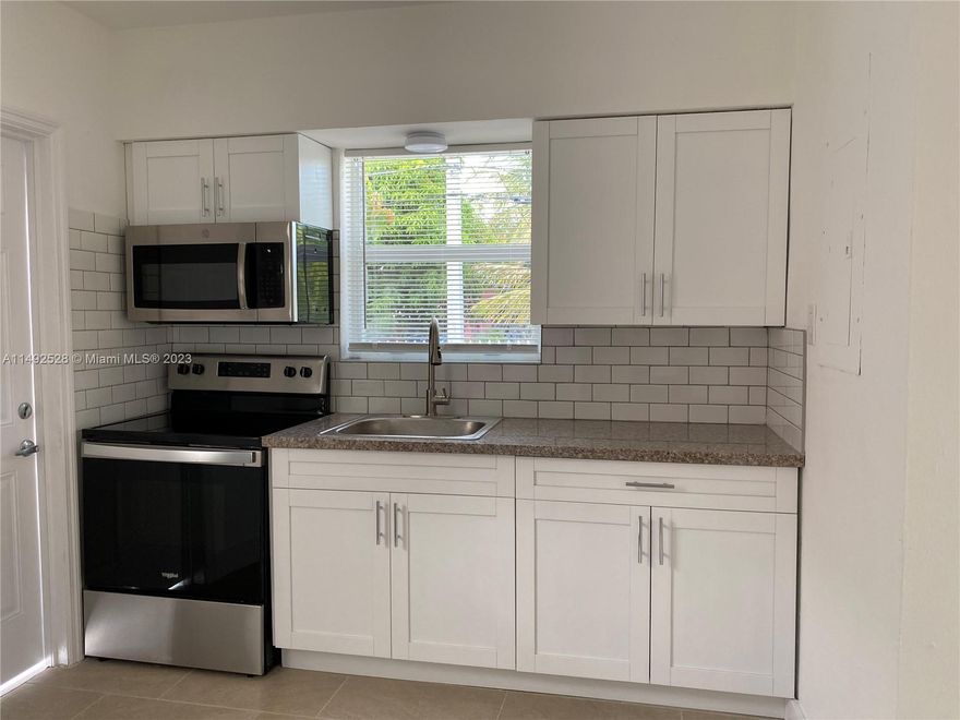 REMODELED spacious 1 bedroom apartment just a few minutes away from the heart of the design district, home to trendy restaurants. Perfect location close to Miami Beach and i95, plenty of new things happening in the area! Gated property, private laundry, storage room and parking space.