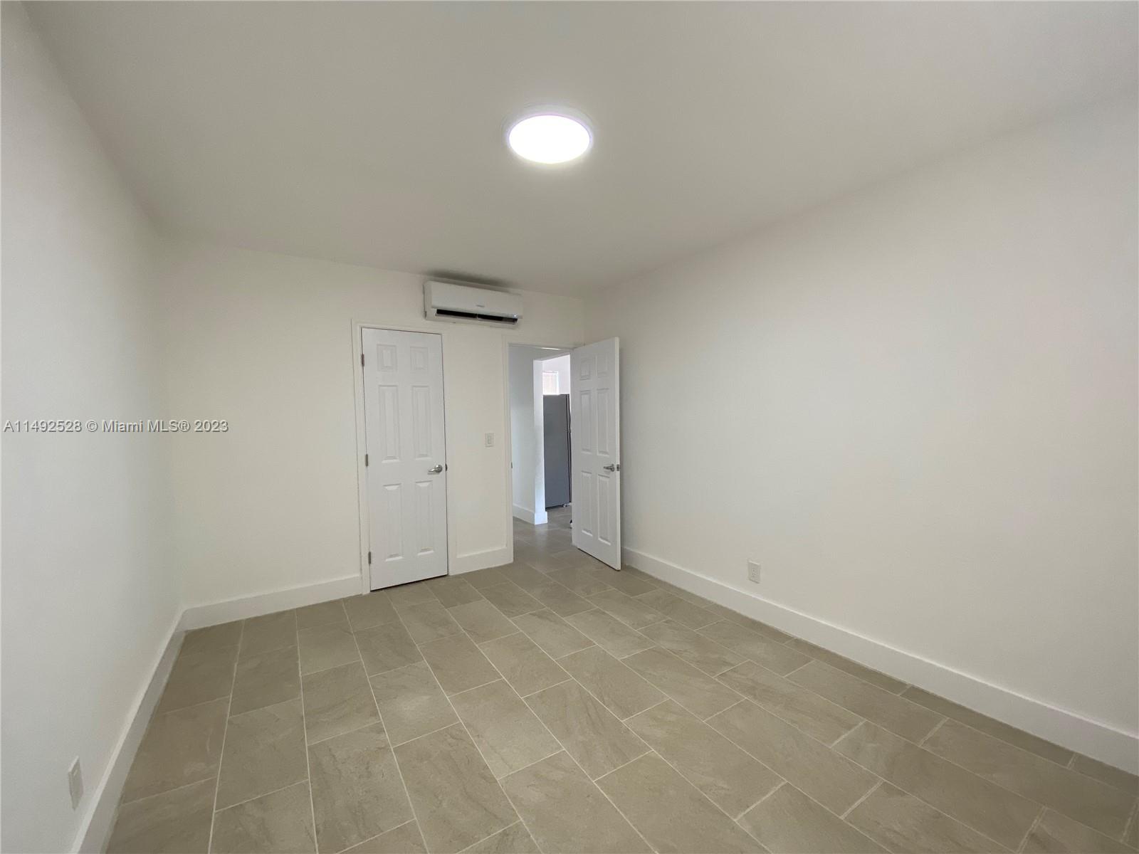 BONNA BELLA PLACE - Residential Lease