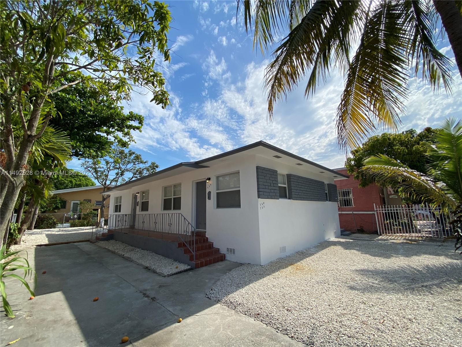 BONNA BELLA PLACE - Residential Lease