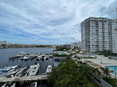 A home in Aventura